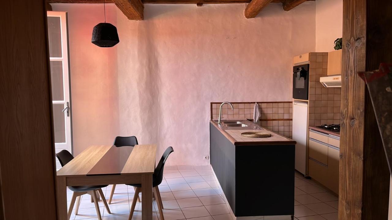 Châteauneuf-de-GadagneAtypiqueアパートメント エクステリア 写真